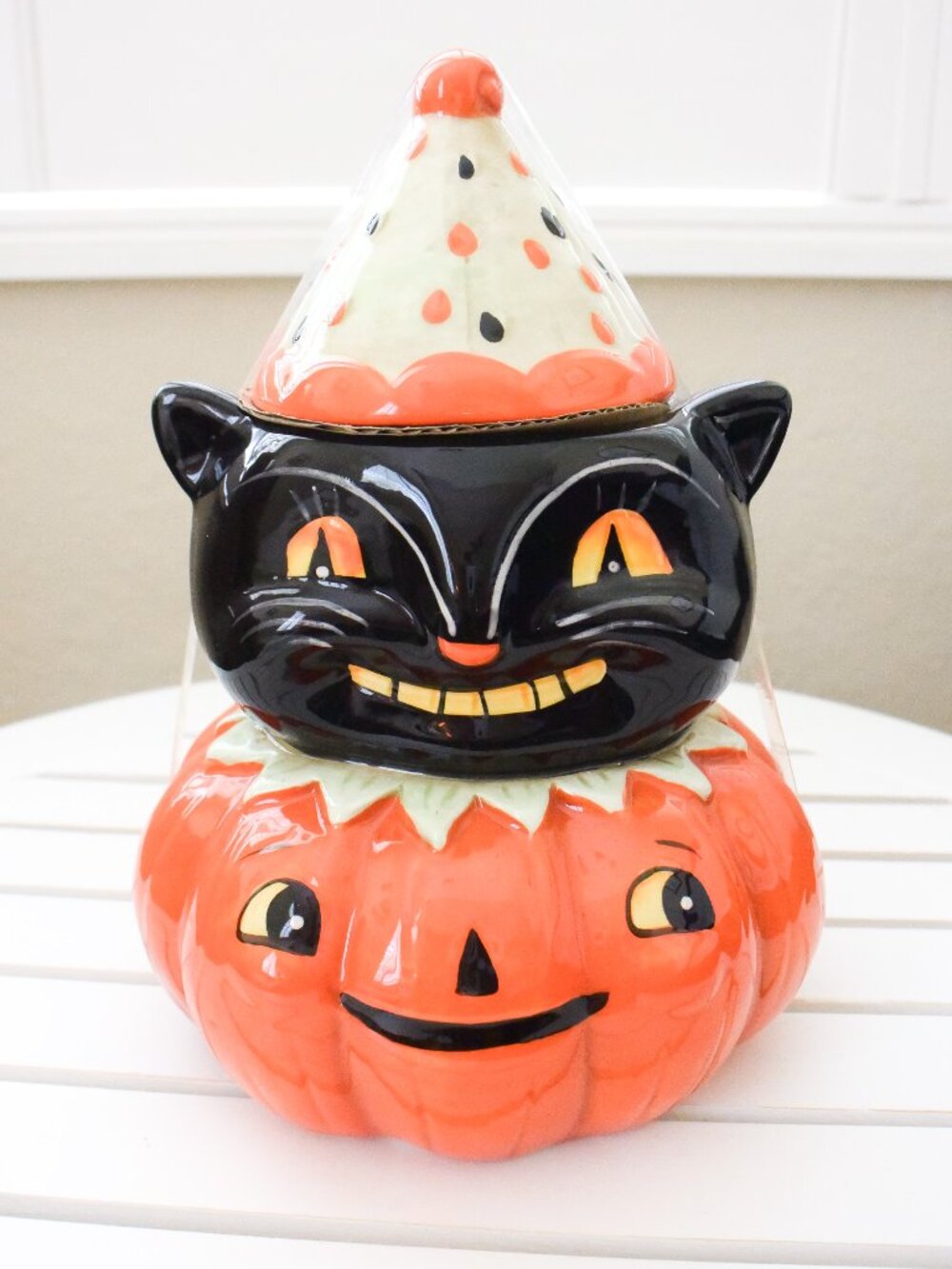 *Johanna Parker* Carnival Black Cat on Pumpkin 8" Canister - HTF - NEW!